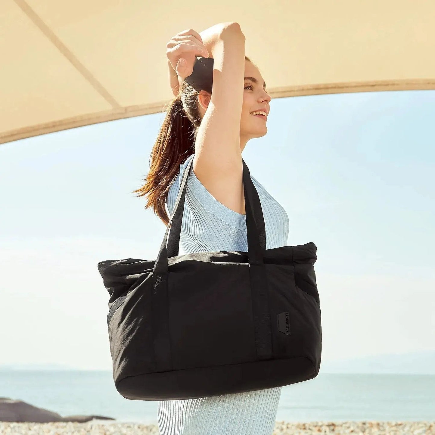 Zoraesque 18L-20L Tote