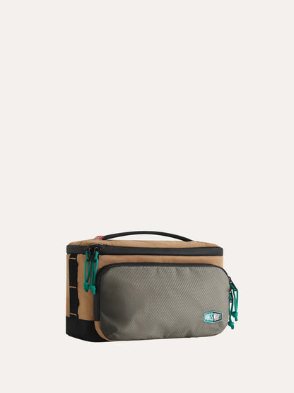 Blast 4.5L Hanging Toiletry Bag