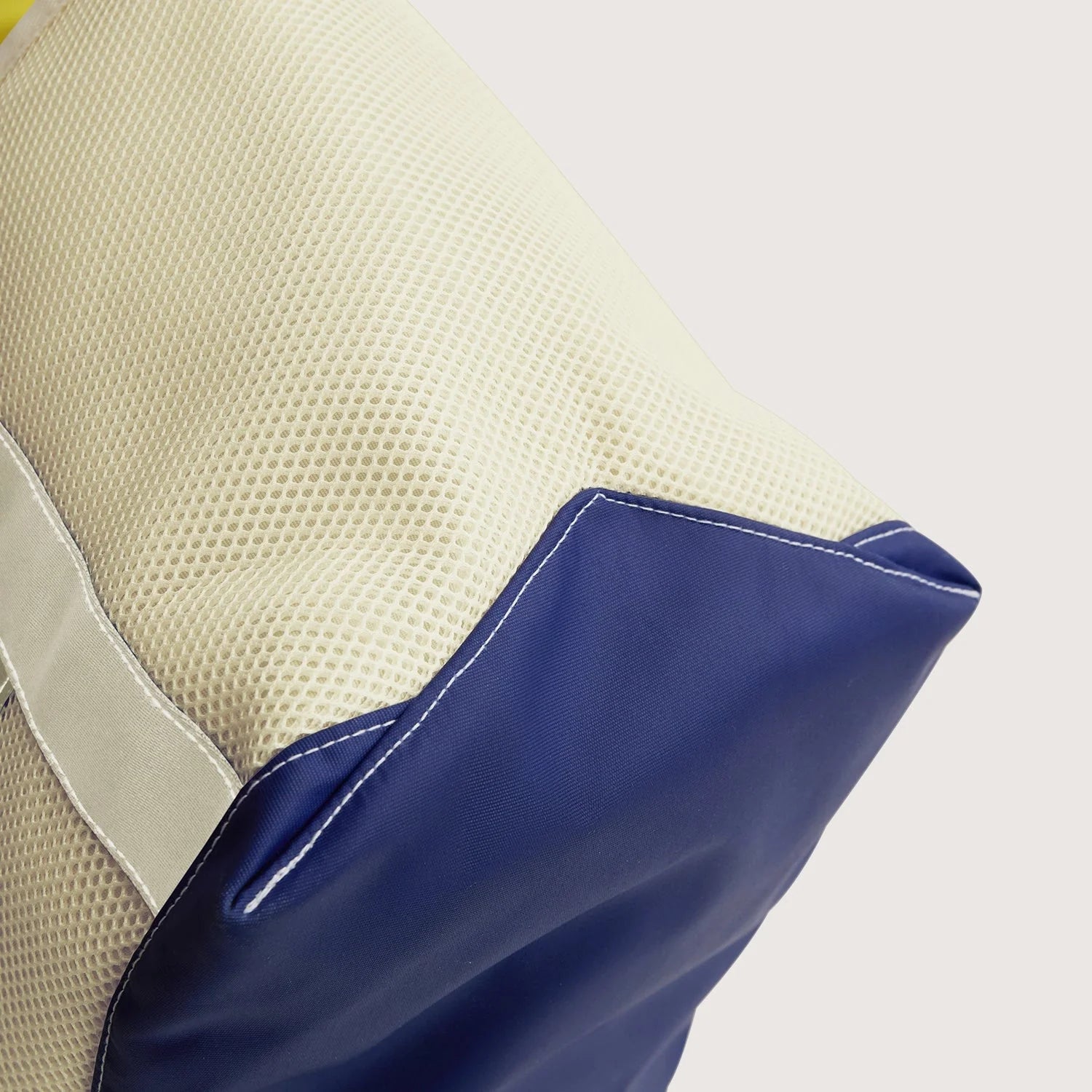 Coast 40L Tote