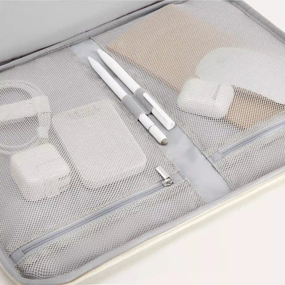 Bubble 15.6" Laptop Sleeve Pro