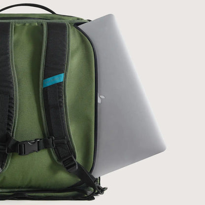 (FREE GIFT) Paz 43L Duffle Backpack
