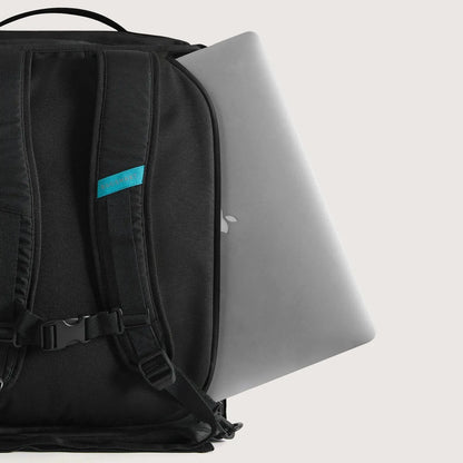 (FREE GIFT) Paz 43L Duffle Backpack