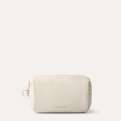 (FREE GIFT) On-road Toiletry Bag