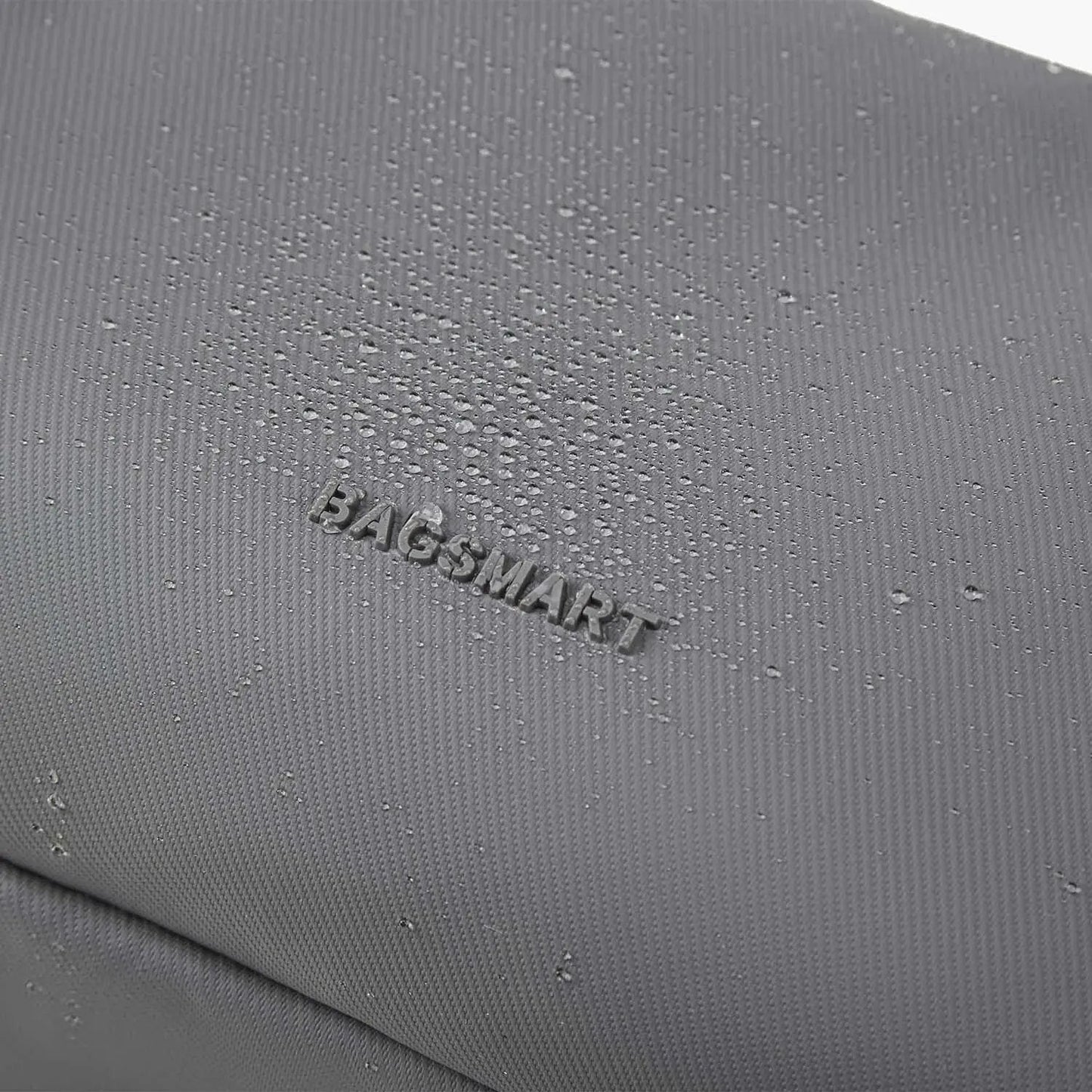 (FREE GIFT) On-road Toiletry Bag