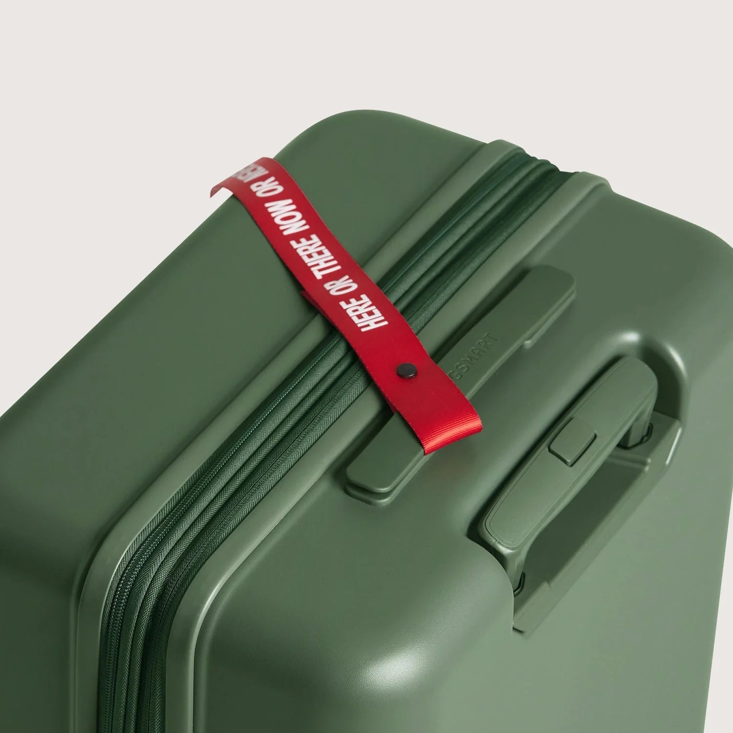 Getaway 26" Check-In